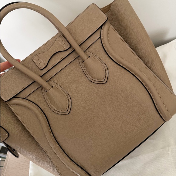 Celine Grained Leather Phantom Medium Luggage in Greige - Picture 4 of 12